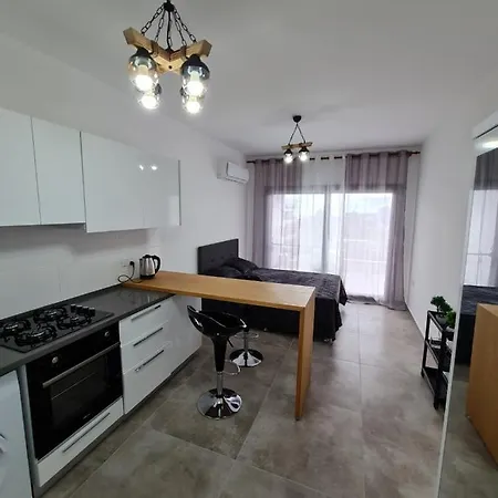 Daire Комфортная Студия У Моря Agios Georgios (Famagusta)
